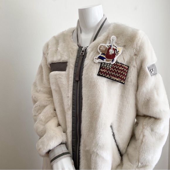 True Religion Off White Faux Fur Long Coat Parka Mobwife Streetwear Old Money S - Picture 9 of 12